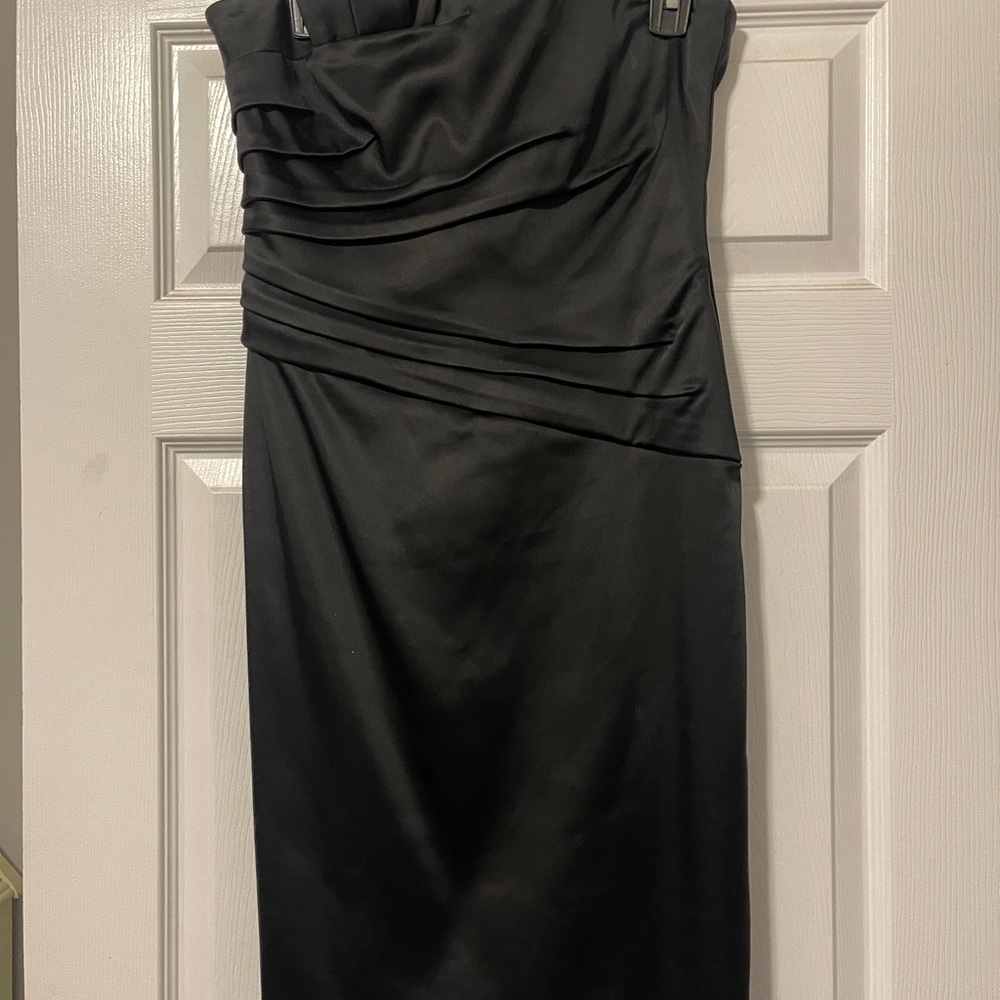 Elegant Black Strapless Dress